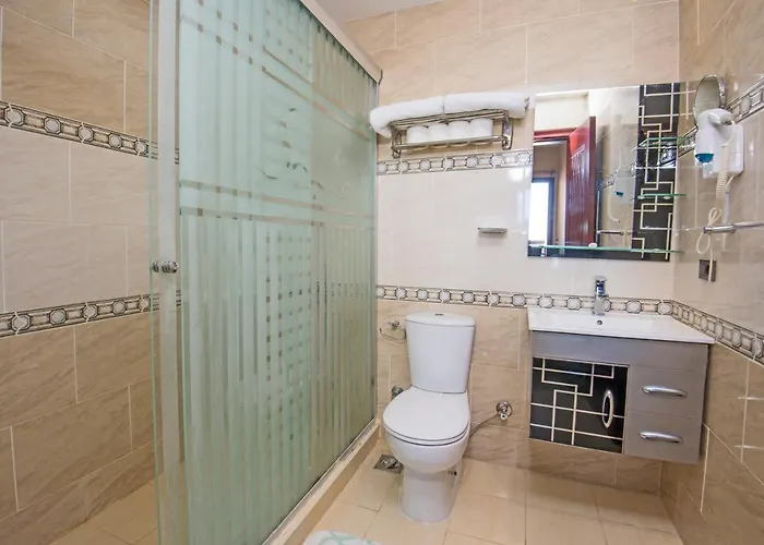 Premium Sea View 2 Bedrooms 2 Bathrooms Located Within Gravity & Aquapark Apartman Gurdaka