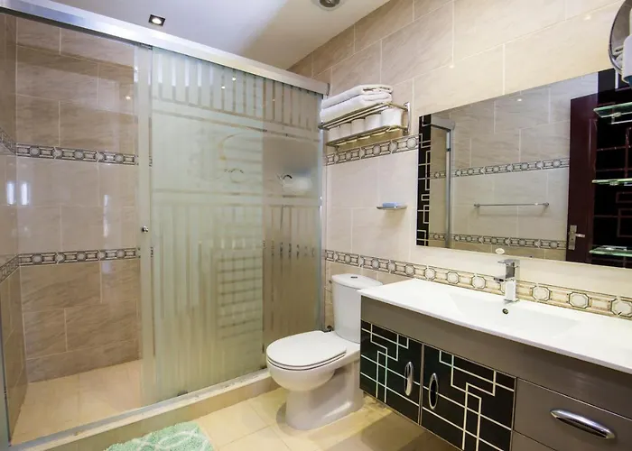 Premium Sea View 2 Bedrooms 2 Bathrooms Located Within Gravity & Aquapark Apartman Gurdaka
